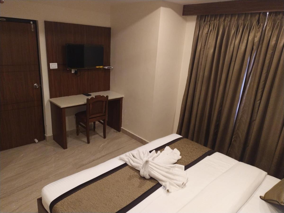Hotel White Boutique Puducherry Zewnętrze zdjęcie