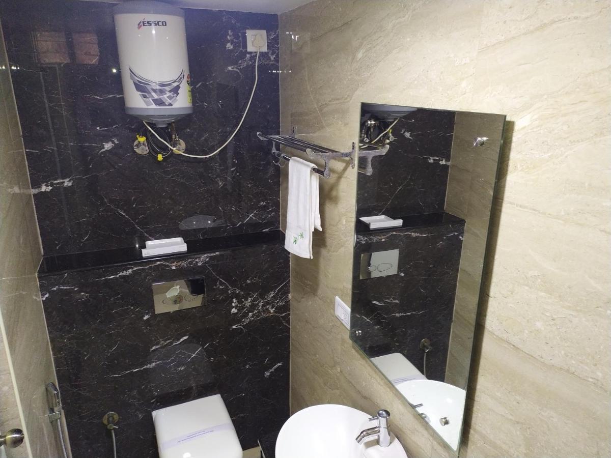 Hotel White Boutique Puducherry Zewnętrze zdjęcie