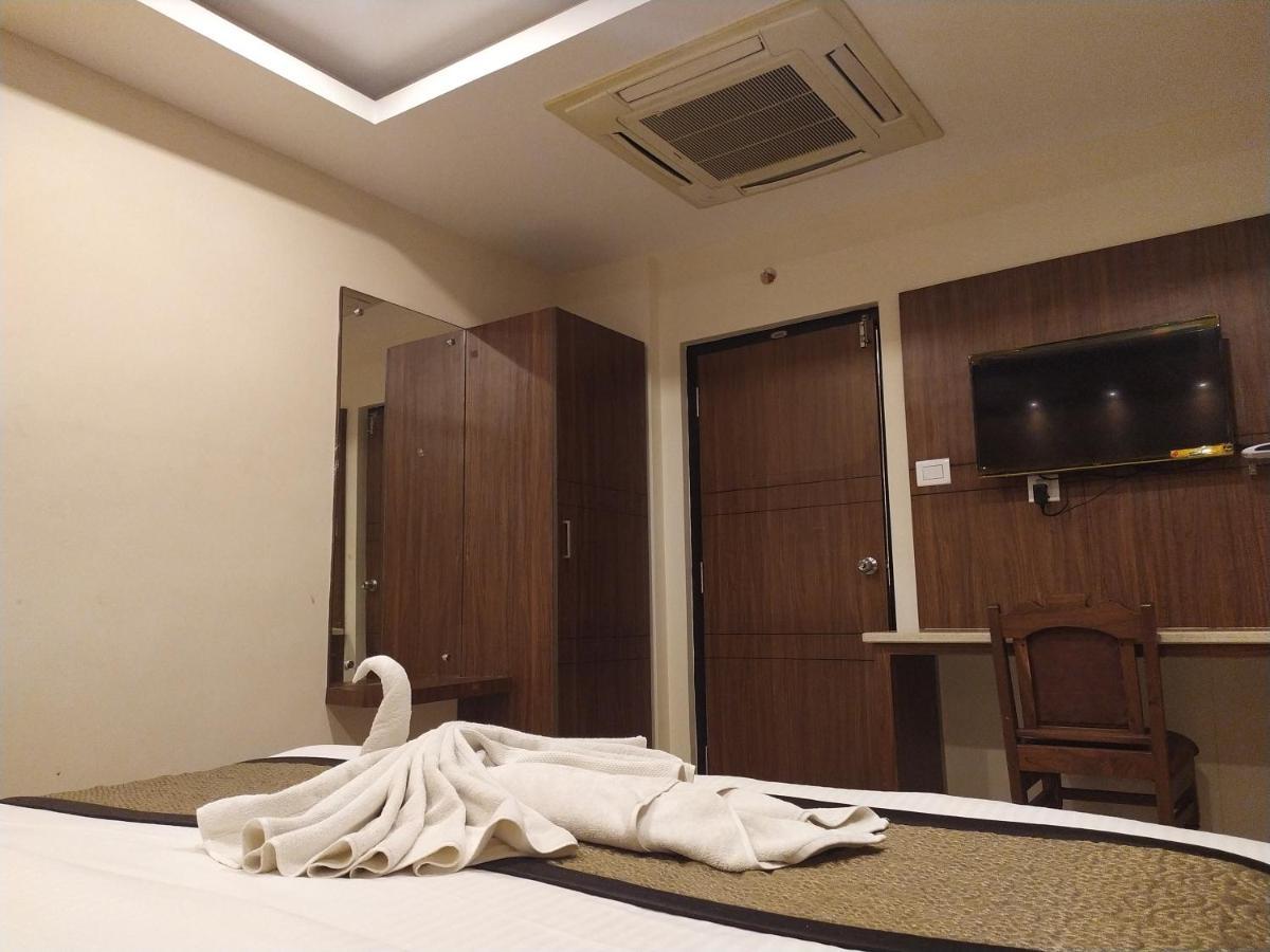 Hotel White Boutique Puducherry Zewnętrze zdjęcie