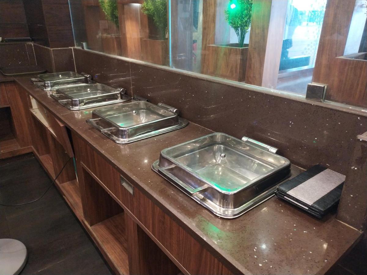 Hotel White Boutique Puducherry Zewnętrze zdjęcie