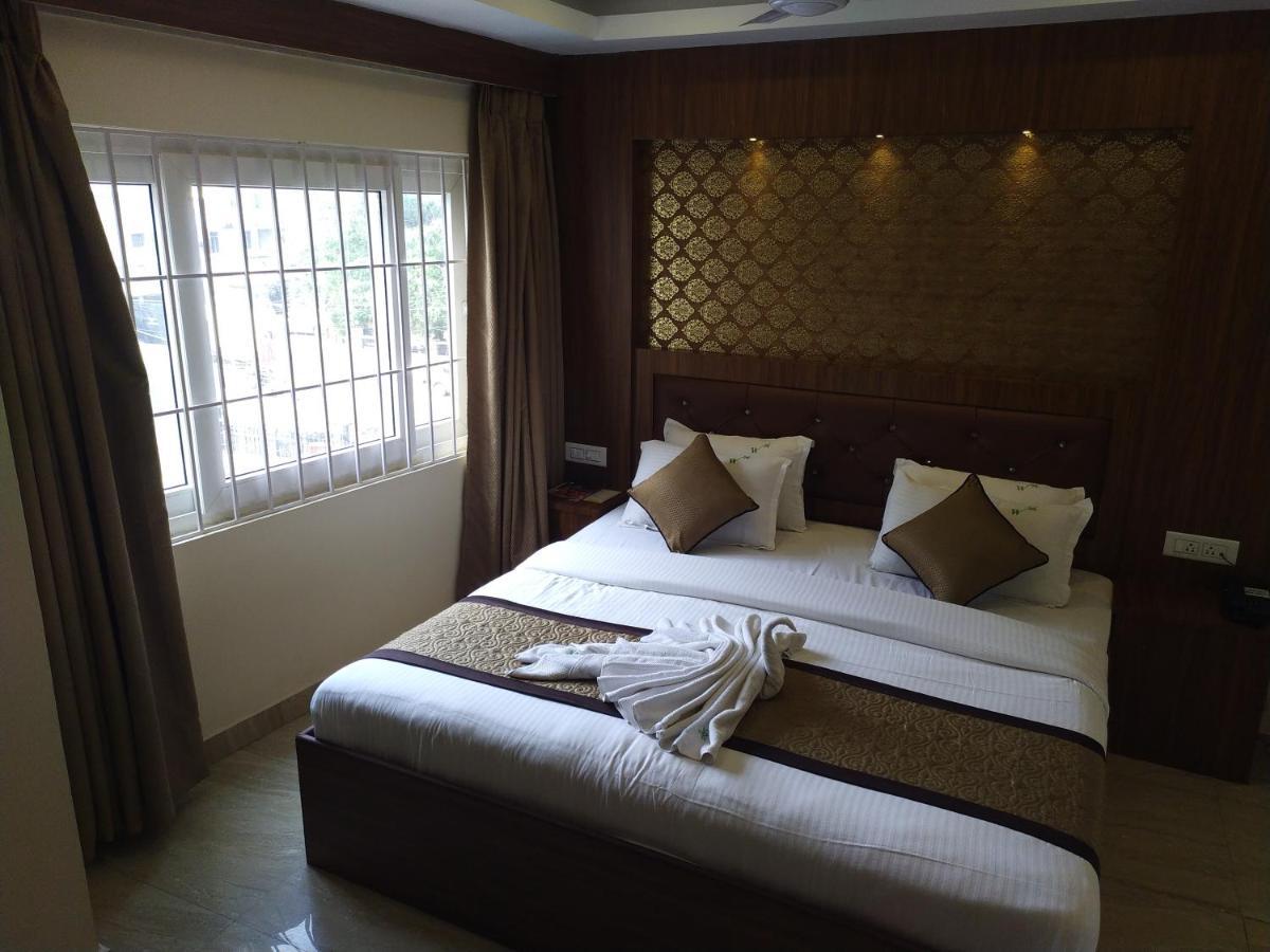Hotel White Boutique Puducherry Zewnętrze zdjęcie