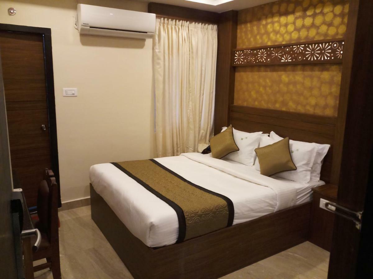 Hotel White Boutique Puducherry Zewnętrze zdjęcie
