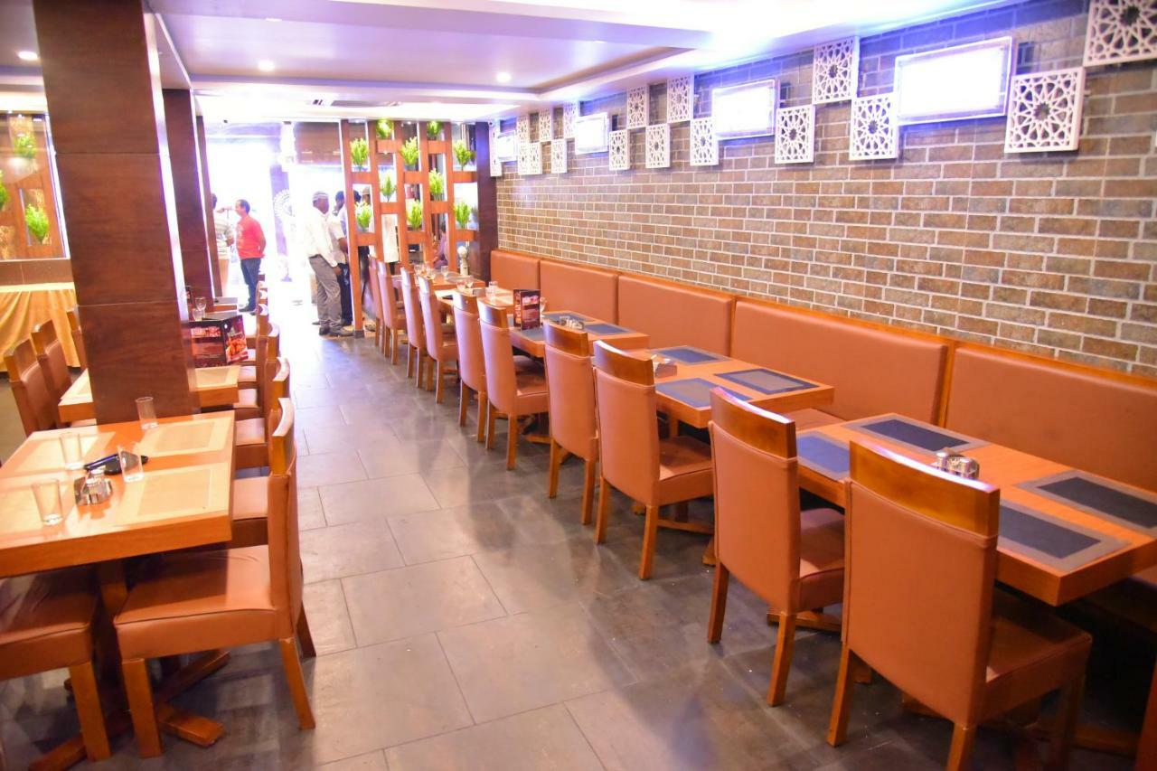 Hotel White Boutique Puducherry Zewnętrze zdjęcie