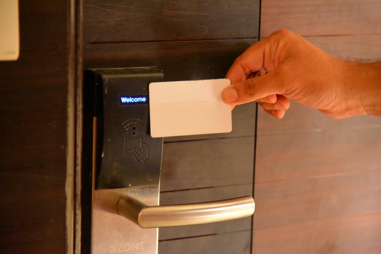 Hotel White Boutique Puducherry Zewnętrze zdjęcie