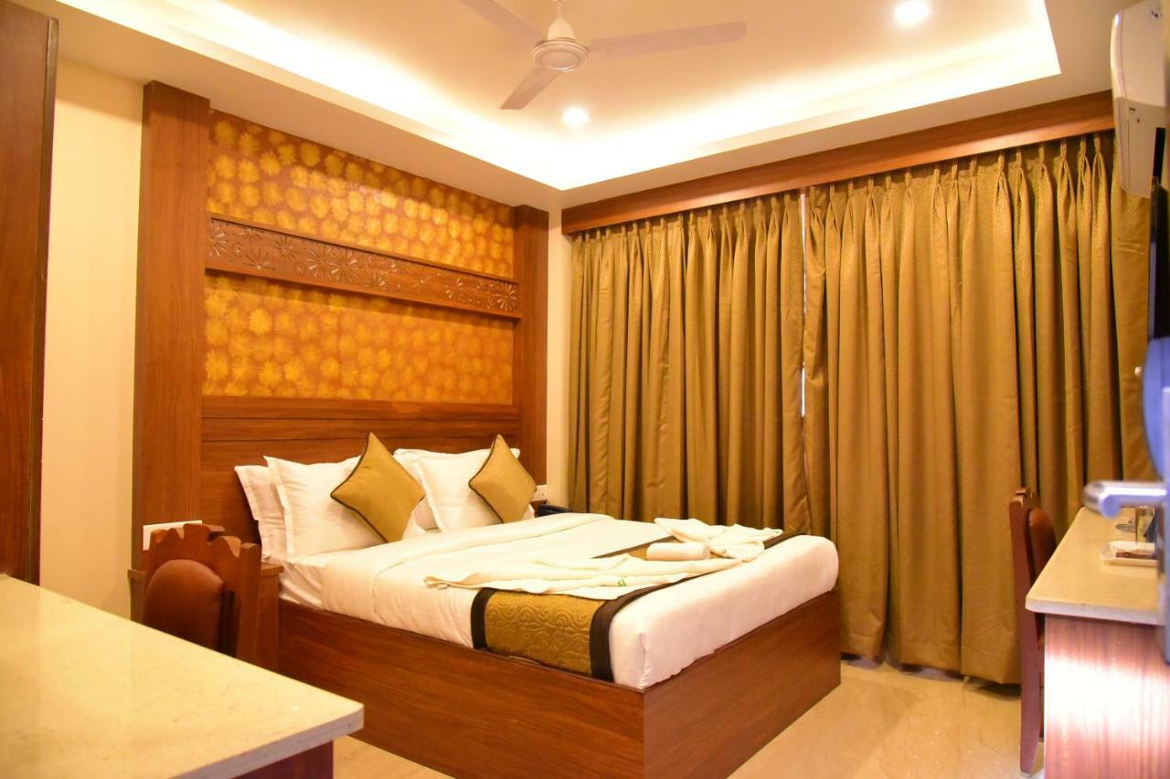 Hotel White Boutique Puducherry Zewnętrze zdjęcie