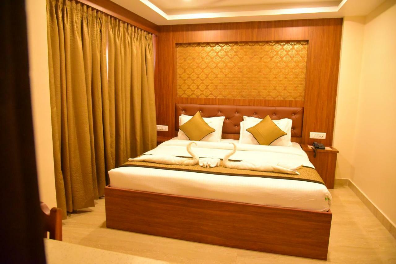 Hotel White Boutique Puducherry Zewnętrze zdjęcie