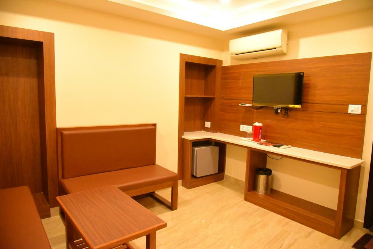 Hotel White Boutique Puducherry Zewnętrze zdjęcie