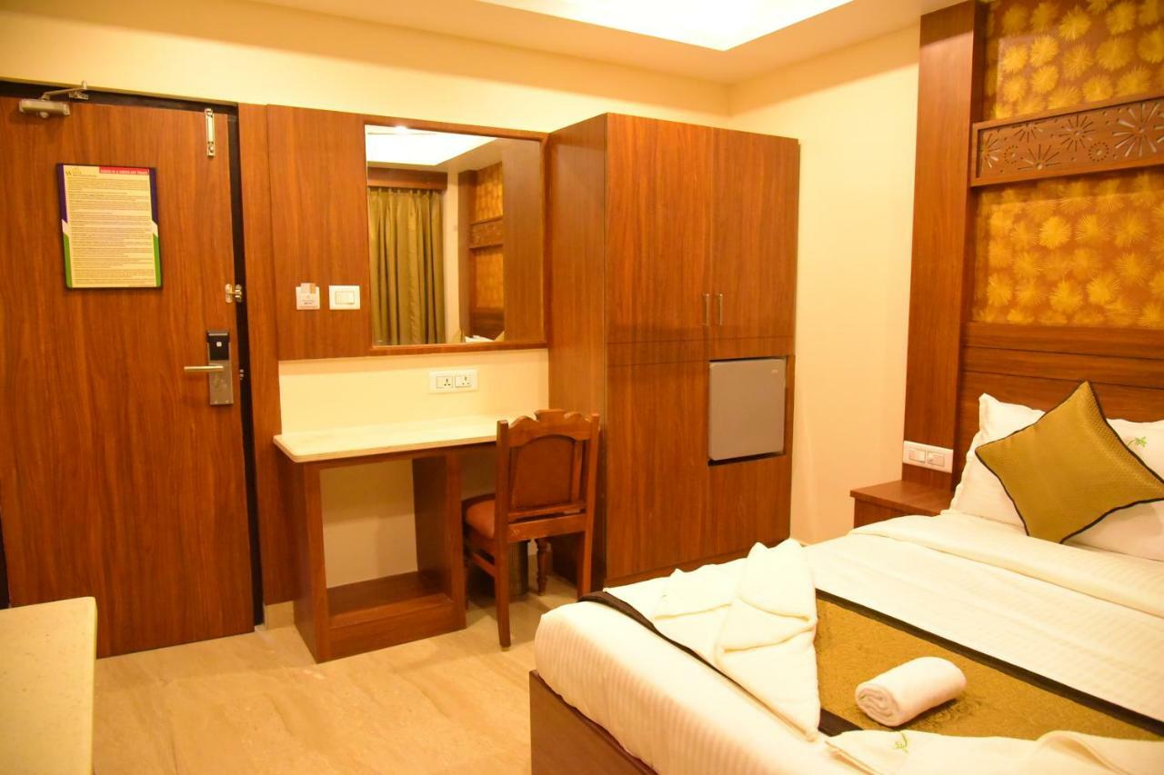 Hotel White Boutique Puducherry Zewnętrze zdjęcie